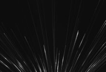 a black and white photo of a bunch of lines