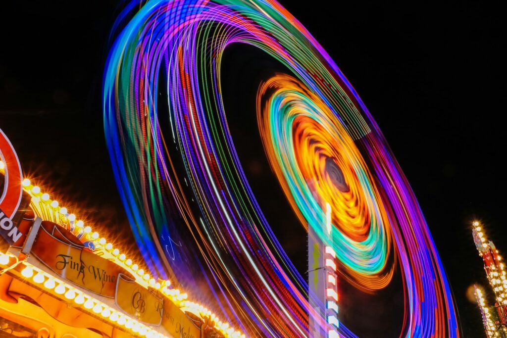 time lapse photography of Ferris wheel