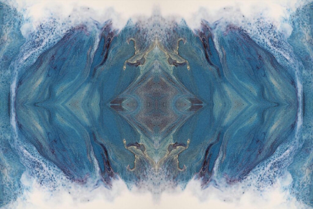a picture of a blue and white abstract design