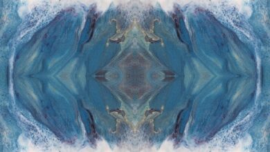 a picture of a blue and white abstract design